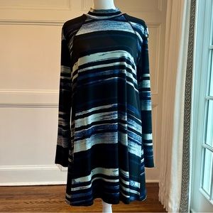 BCBGeneration Black and Blue Patterned Long Sleeve Dress | Size M